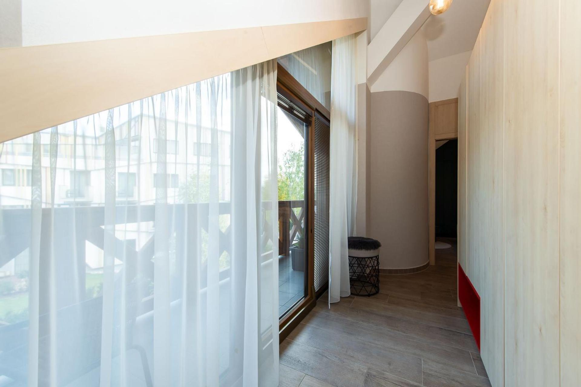 Moderny Apartman Swen S 2 Terasami Tatranska Lomnica Exterior photo